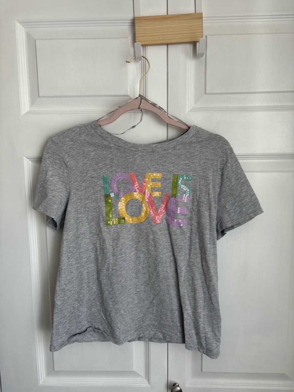 LC Lauren Conrad Gray Short Sleeve Tee with Colorful Sequin 'LOVE'